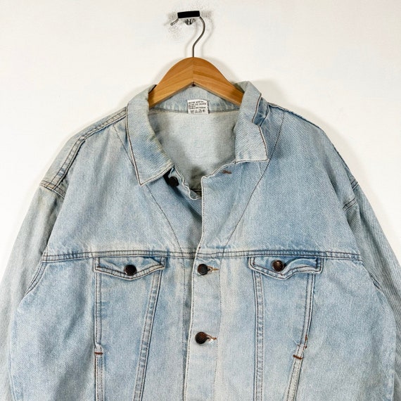 Vintage 90s Light Denim Button Up Jacket - image 2