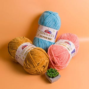 Himalaya Dolphin Baby Yarn – 100g 120m Chenille Yarn, Super Soft Polyester Yarn for Amigurumi, Baby Blankets, Crochet and Knitting