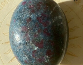 Ruby in Kyanite Palmstone | Ruby Kyanite Crystal | Crystal Palmstone