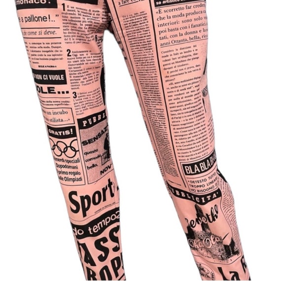 Moschino Vintage 1990’s Newspaper Printed Pink Pa… - image 3