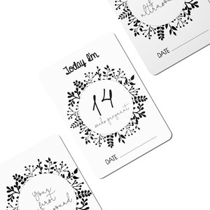 Cartes noir et blanc minimalistes sur l'étape de la grossesse - Lot de 30