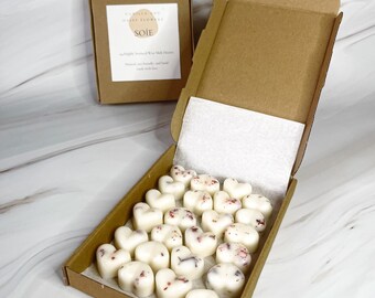 Botanical Wax Melt Gift box | Aromatherapy Collection | 24 Heart Shaped Wax Melts with pure essential oils and botanicals | Handmade |