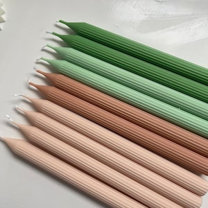 Velas longas com nervuras | Vela de coluna com nervuras | Vela cônica alta, Vela decorativa, Vela de jantar, Vela de luxo, Decoração para casa, Vela de casamento