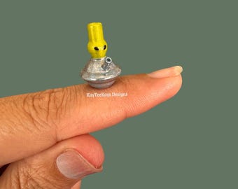 Mini Alien Bong | Dollhouse Miniature | Adult Dollhouse Accessories