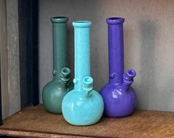 Round Dollhouse Bong | 1:12 Scale Miniature Smoking Accessory | Realistic Dollhouse Decor | Handmade Tiny Collectible