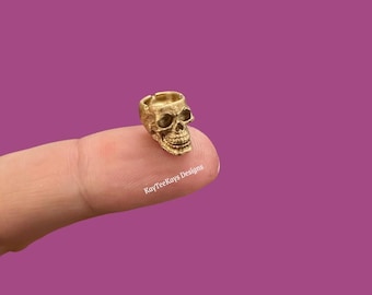 Miniature Skull Ash Tray | Miniature Halloween Decor | Dollhouse Macabre Decor | Spooky Dollhouse Decor