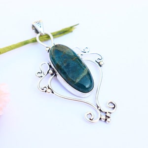 Beautiful Neon Blue Apatite Pendant/ Blue Apatite Pendant/ Natural Neon Apatite Gemstone Pendant/Neon Blue Apatite Necklace/Apatite Necklace