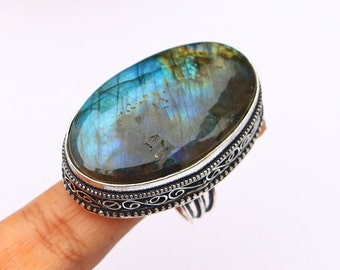 Beautiful Labradorite Ring/ 9 US Size Ring/ Big Labradorite Ring/ Silver Plated Handmade Ring/ Labradorite Ring/Labradorite Vintage Ring