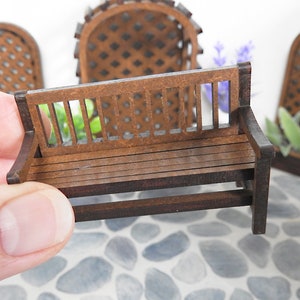 1:24 Scale Dollhouse Miniature Wood Garden Bench