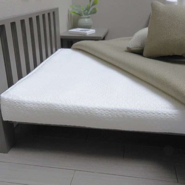 1:12 Scale Dollhouse Miniature Foam Mattress with Fabric Cover Bedding and Bedframe Not Included