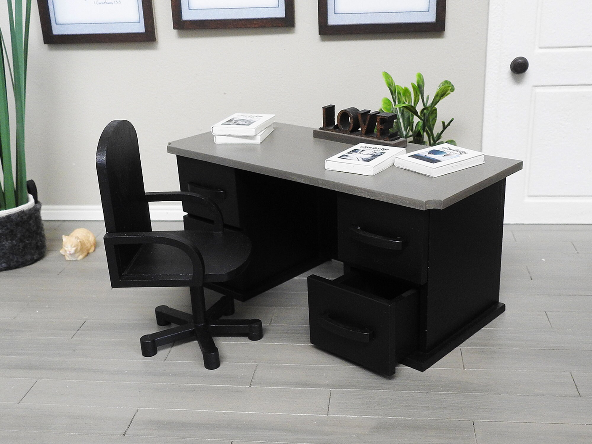 Mini Desk Set Miniature Executive Desk and Chair Set, 1:12 Scale Dollhouse Office ...