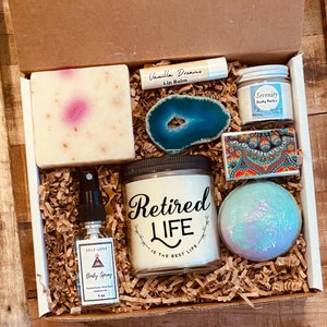 Happy Retirement Gift Box - Congratulations Retirement Gift Box - Candle Gift Box, Spa Gift Box, Gift for Her, Care Package,