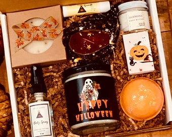 Happy Halloween Ghost Spa gift Box - Fall themed Beauty Products - Fall Candle - Ghost Trend - Fall Birthday Gift Set - Gift basket