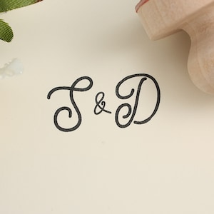 Custom Initials Ink Stamp (Style 4)