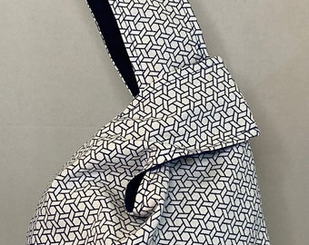 Honey Comb Japanese Knot Bag, Japanese Knot Bag, Wrist Bag, Ecru and Navy Blue Knot Bag, Everyday Essentials Knot Bag    l