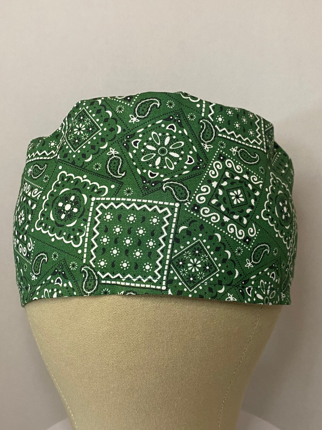 SCRUB CAPS Hunter Green Paisley Scrub Cap, Bandana Scrub Cap, Surgical