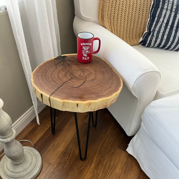 Live Edge End Table Etsy