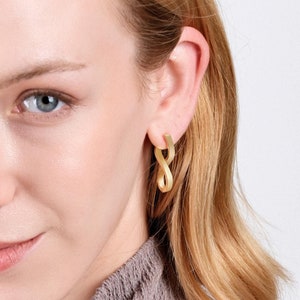 18K Gold Vermeil Spiral Earrings, Infinity Symbol Earrings, Geometric Earrings, Gift for Bestfriend, Birthday Gift