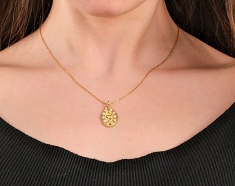 14K Gold Vermeil Snake Necklace, Medallion Necklace, Snake Pendant, Snake Coin Necklace, Snake Jewelry, Gift for Women