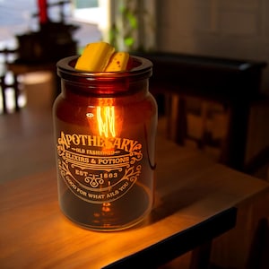 Vintage Bulb Apothecary Fragrance Warmer | Elegant Aromatherapy Décor for Wax Melts & Essential Oils