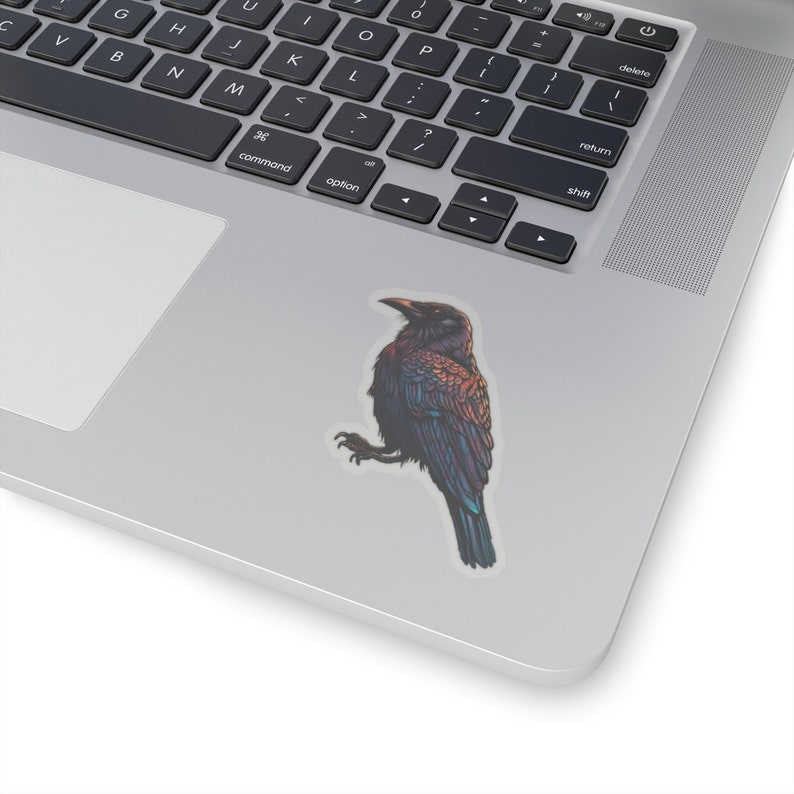Kraaisticker, paarse vogelsticker, vogelsticker, zwarte kraaisticker, natuursticker, wildlifesticker, laptopsticker, telefoonsticker afbeelding 2