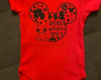 Ohana betekent familie, Mickey baby onesie