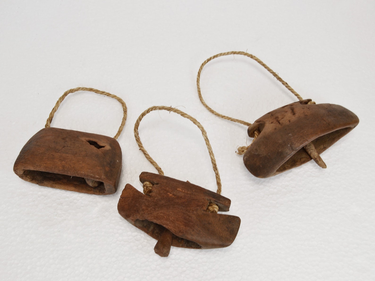 Old Handmade Antique Wooden Cow Bell Cowbell Cattle Bell Vintage Bell ...