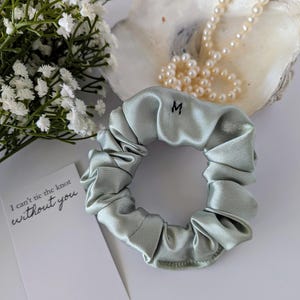 Cadeaux de demoiselles d'honneur Mini chouchous en satin vert sauge