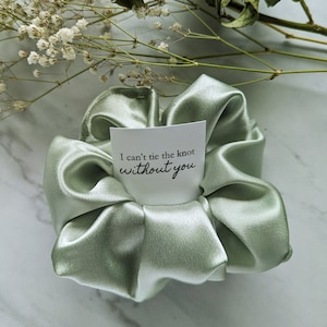 Chouchou de demoiselle d'honneur | Chouchou en satin rose  | Attache cheveux élastique | Cadeau pour elle