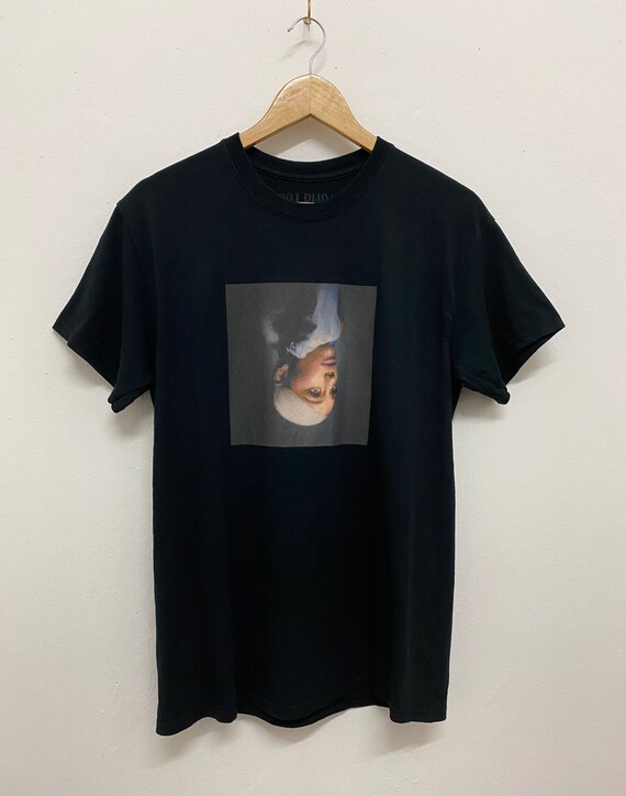 アリアナ・グランデ スウィートナー公式ワールドツアーTシャツ - Etsy 日本