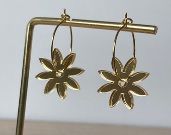 Gold mirror daisy hoop earrings