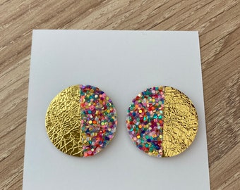 Two-tone round earrings