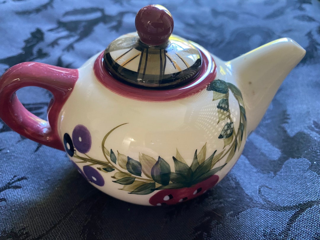 Vintage Oneida Teapot Etsy