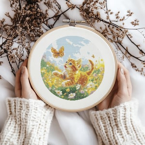 Kitten Cross stitch Pattern, Kitten with flower Cross Stitch, Cross Stitch Pattern, cross stitch kit, PDF Pattern