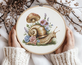 Snail Cross Stitch Pattern, Snail Cross Stitch, Cross Stitch Pattern, cross stitch kit, PDF Pattern