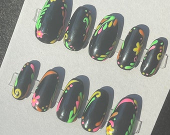 Royal Emerald Press on Nails Green Black Glue on Nails - Etsy