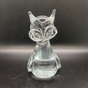 Large Eyed Owl Glass Paperweight - 5.5&quot; Tall and over 1LB
