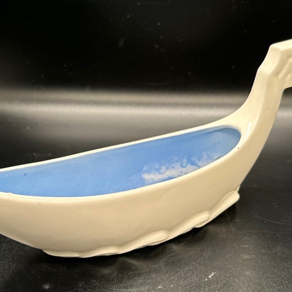 Vintage Royal Haeger Style Vintage Gondola Made in Czechoslovakia, Base Stamped and Numbered, White with Blue Case