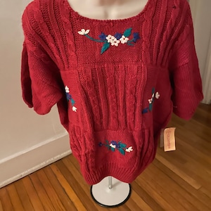 NWT vintage Chinawear floral embroidered red cable knit sweater, size M