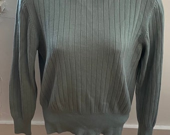 Vintage Valerie Stevens women’s 100% merino wool baby blue ribbed turtleneck sweater, size M Petite