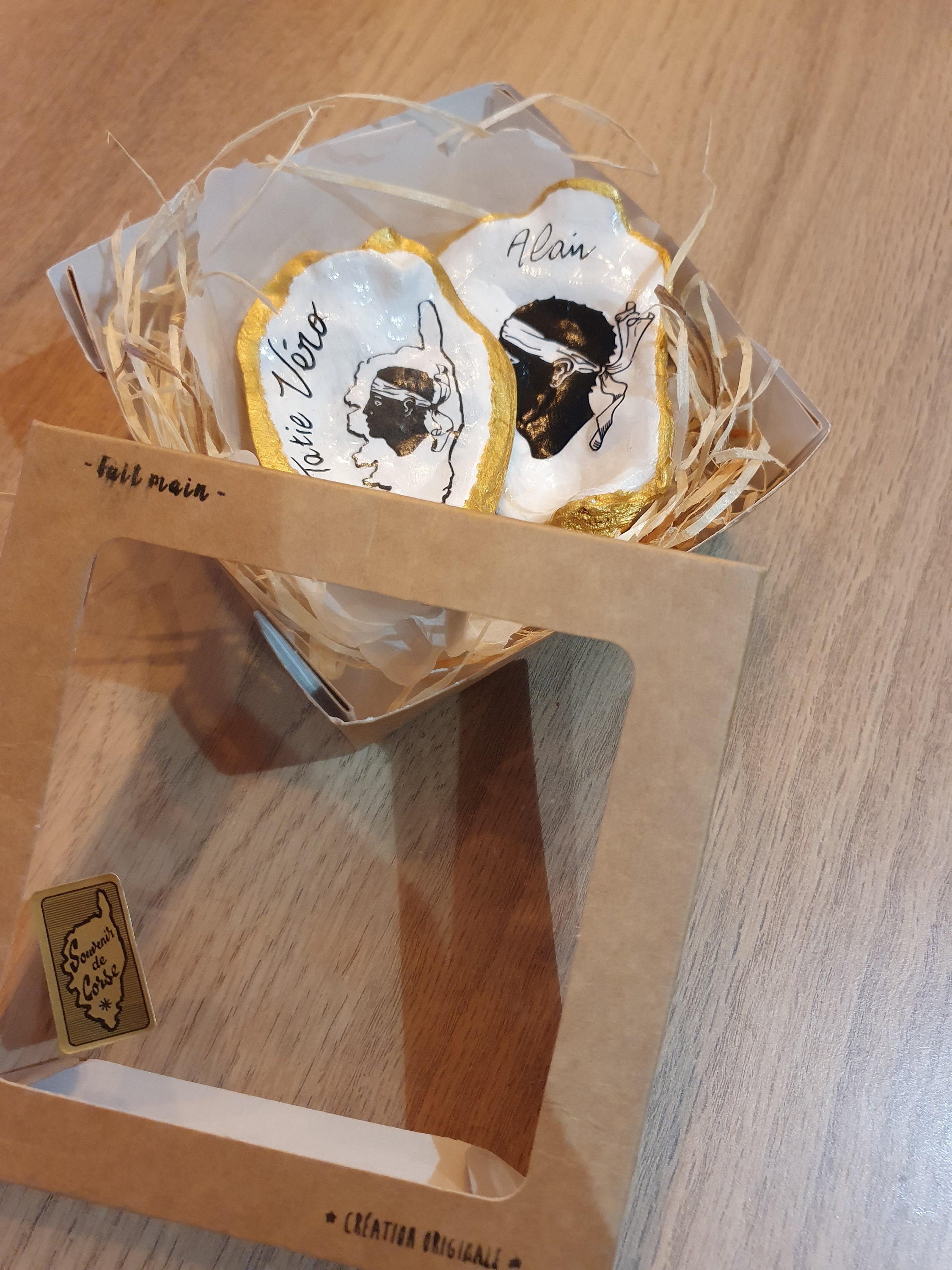 Huître de Corse Décorée Tête Maure avec ou Sans Prénom