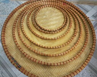 CHOSMO Bamboo Sieve Hand-Wove Bamboo Raft Round Dustpan DIY Decorative Plant for Fruit Bread Basket Kitchen Storage CHOSMO Bamboo Sieve Hand-Wove Bamboo Raft Round Dustpan DIY Decorative Plant for Fruit Bread Basket Kitchen Storage