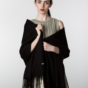Australian Merino Lambswool Wrap Shawl Women Warm Blanket Winter Oversize Scarf Multi-Colour Black