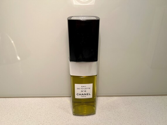 Vintage 1980s Chanel No 19 100 Ml EDT Perfume - Etsy