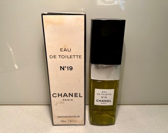 Vintage 1980s Chanel No 19 100 ml EDT perfume