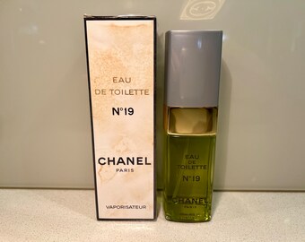 Vintage 1980s Chanel No 19 100 ml EDT perfume