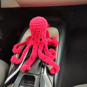 Auto-accessoires meisjes: roze gehaakte octopus versnellingspookhoes