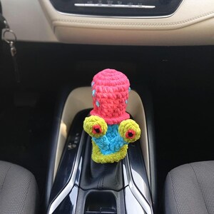 Copertura del cambio a forma di lumaca rosa carina, accessorio da appendere allo specchietto retrovisore, decorazione per auto viola, accessori per auto kawaii da ragazza, regalo per neo-patentata immagine 2