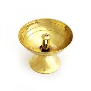 Cup Diya in Brass/Pure Brass Engraved Design Handcrafted Oil Lamp Pooja Diya/Classic Diya Articles Deepak Traditional Design Akhand Diya