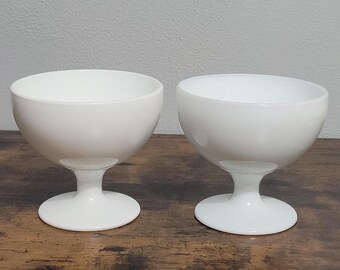 Vintage Milk Glass Pedestal Compote Bowl Smooth Design, 3 Inner Fins